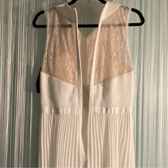 BCBGMaxazria White Pleated Lace Maxi Dress - Picture 15 of 17